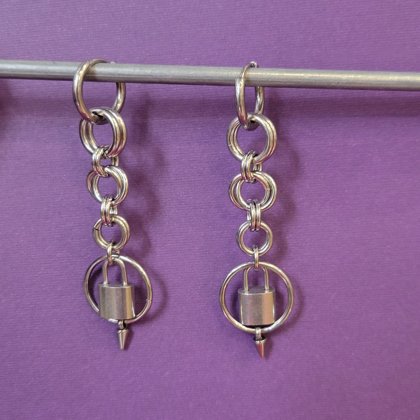 Earrings Hug Lock