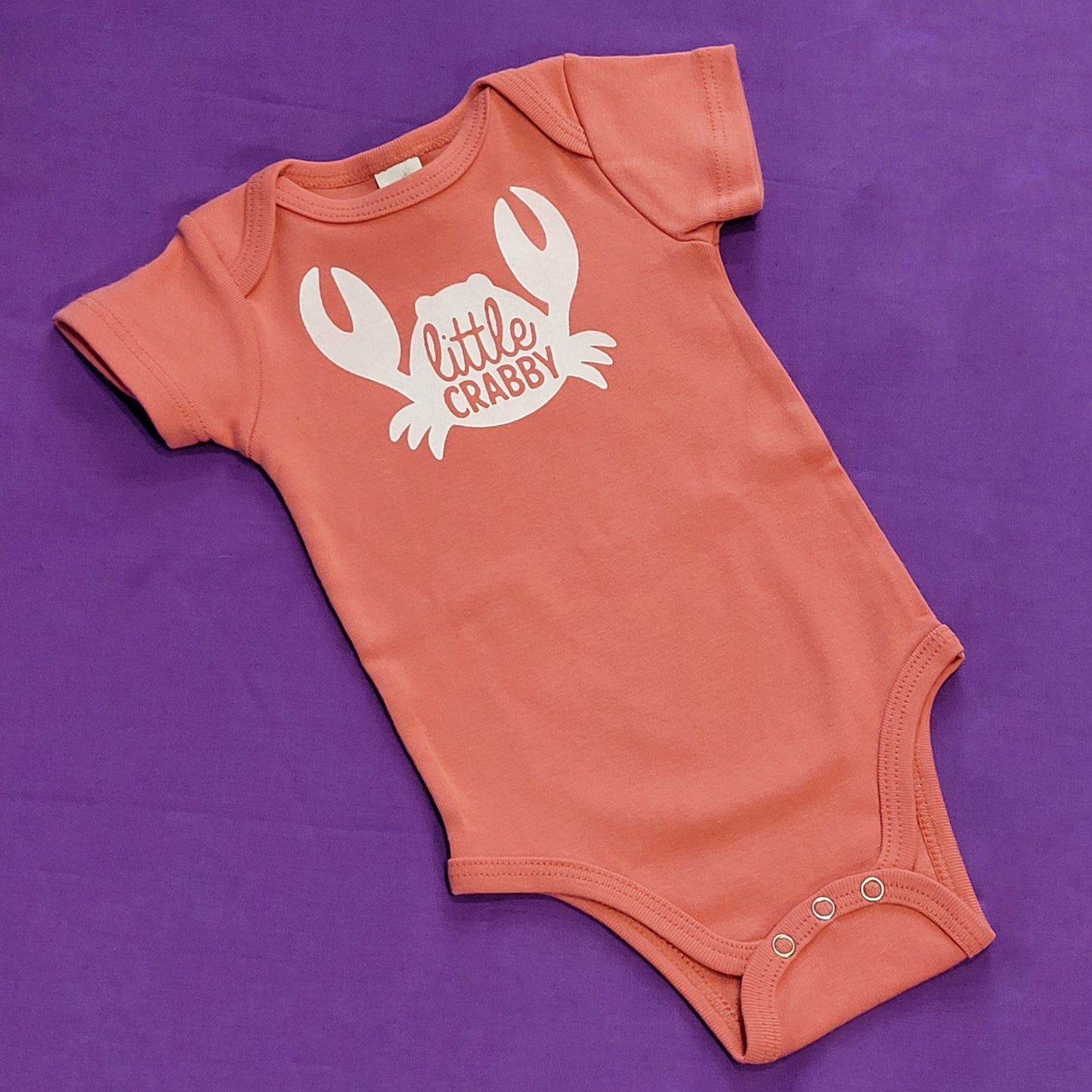 Onesie Little Crabby peach